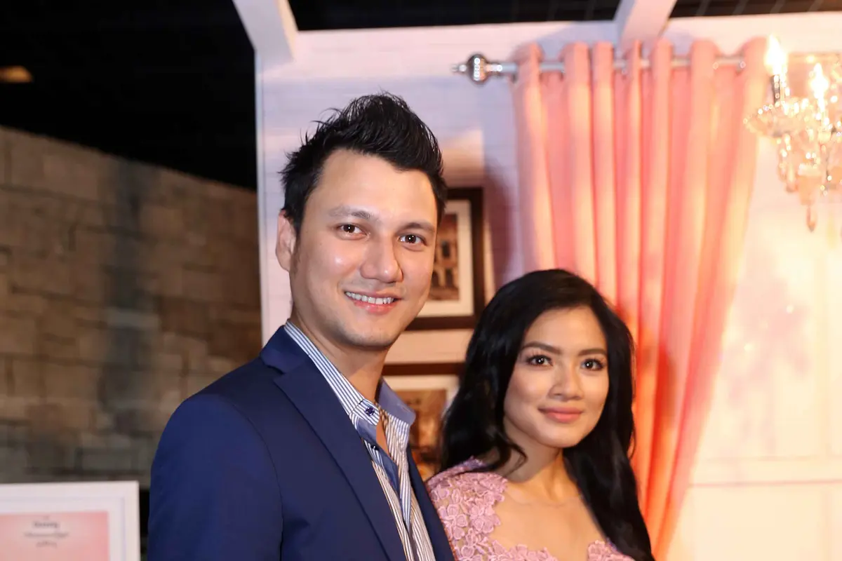 [Bintang] Christian Sugiono dan Titi Kamal