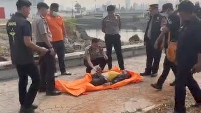 Asyik Memancing, Sekuriti Temukan Mayat Mengapung di CPI Makassar