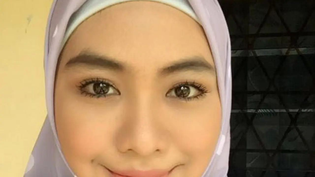 [Bintang] Oki Setiana Dewi