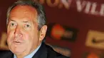 Manajer baru Aston Villa Gerard Houllier dalam konferensi pers di Villa Park, Birmingham, 10 September 2010. AFP PHOTO / ADRIAN DENNIS