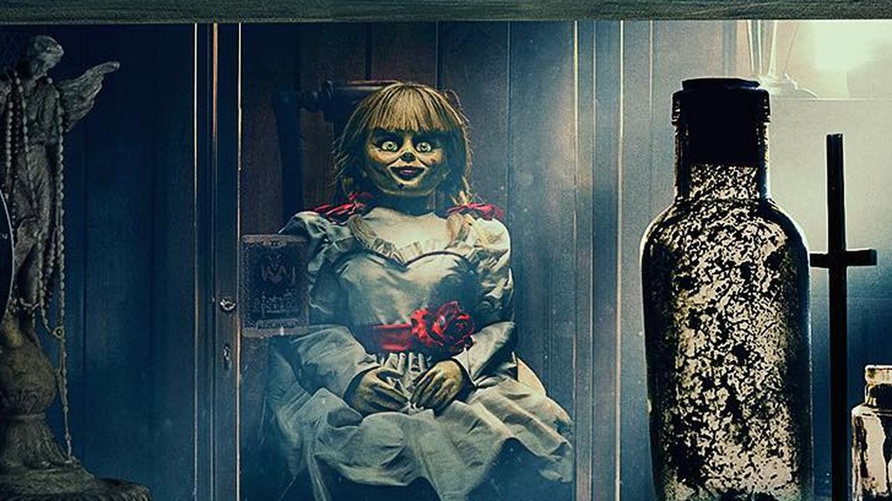 Annabelle Comes Home (Instagram/ @creepypuppet)