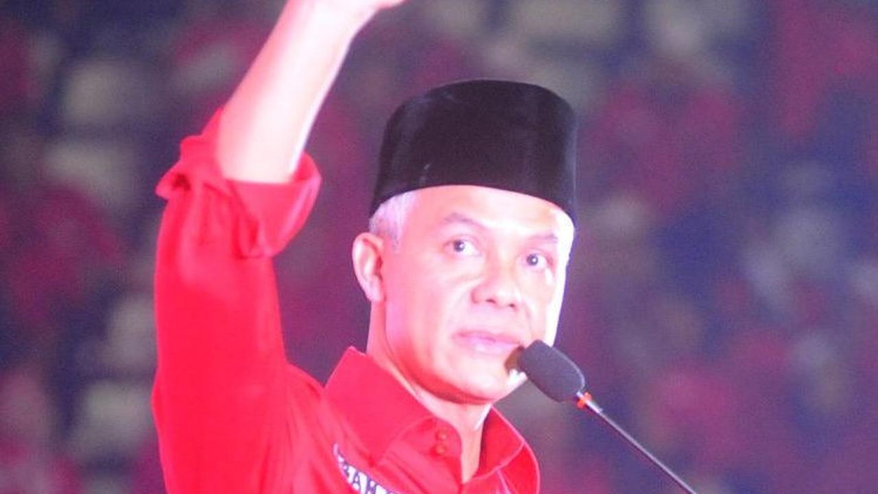 Ditanya langkahnya setelah melepas jabatan sebagai Gubernur Jateng, Ganjar menyatakan segera bekerja keras menghadapi Pilpres 2024.