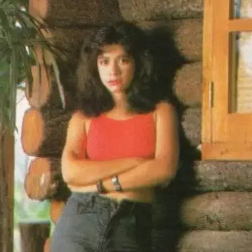 Porno tomosha qiling: Aka opaga korsatadi