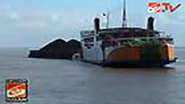 Kapal Penumpang Ditabrak Tongkang Batubara
