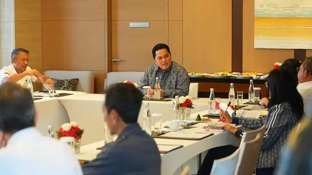 Ketua PSSI, Erick Thohir, menggelar rapat Komite Eksekutif (Exco) PSSI.