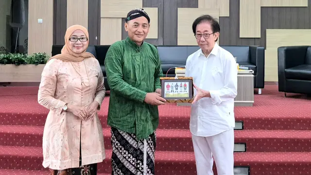 Irwan Hidayat Ajak Mahasiswa UPN Yogyakarta Bangun Reputasi & Branding Lewat Kejujuran dan Akal Budi