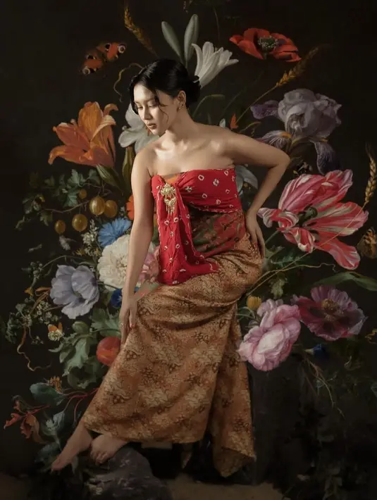 Di momen tersebut, Shakira Jasmine memakai makeup flawless. Menambah kesan cantik, dia memilih menata rambutnya dengan sangat baik [instagram/shakirajsmn]