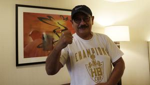 Dokter Timnas Indonesia, Syarif Alwi. (Bola.com/Muhammad Iqbal Ichsan)