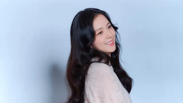 Jisoo BLACKPINK (Snowdrop)