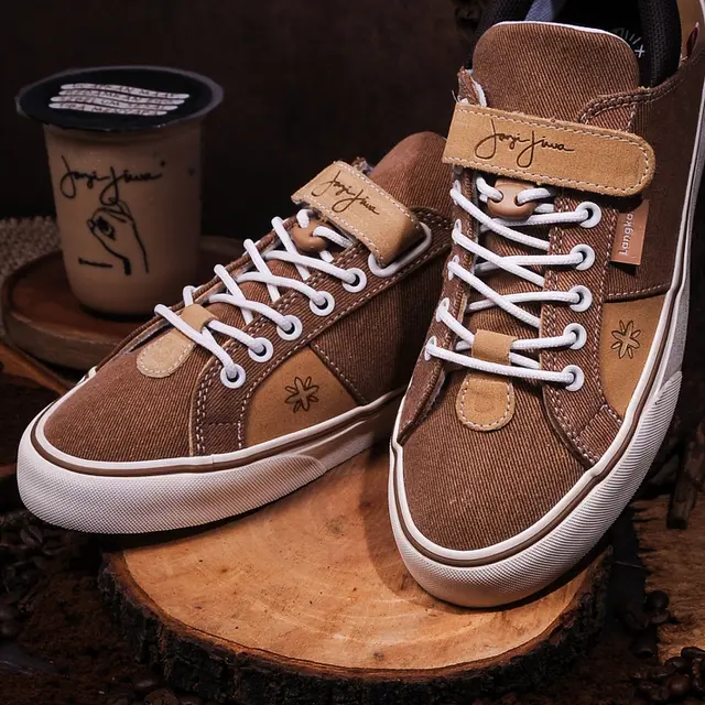 Sepatu dari Bahan Dasar Ampas Kopi, Kolaborasi Cinta Bumi antara Sage Footwear dan Janji Jiwa