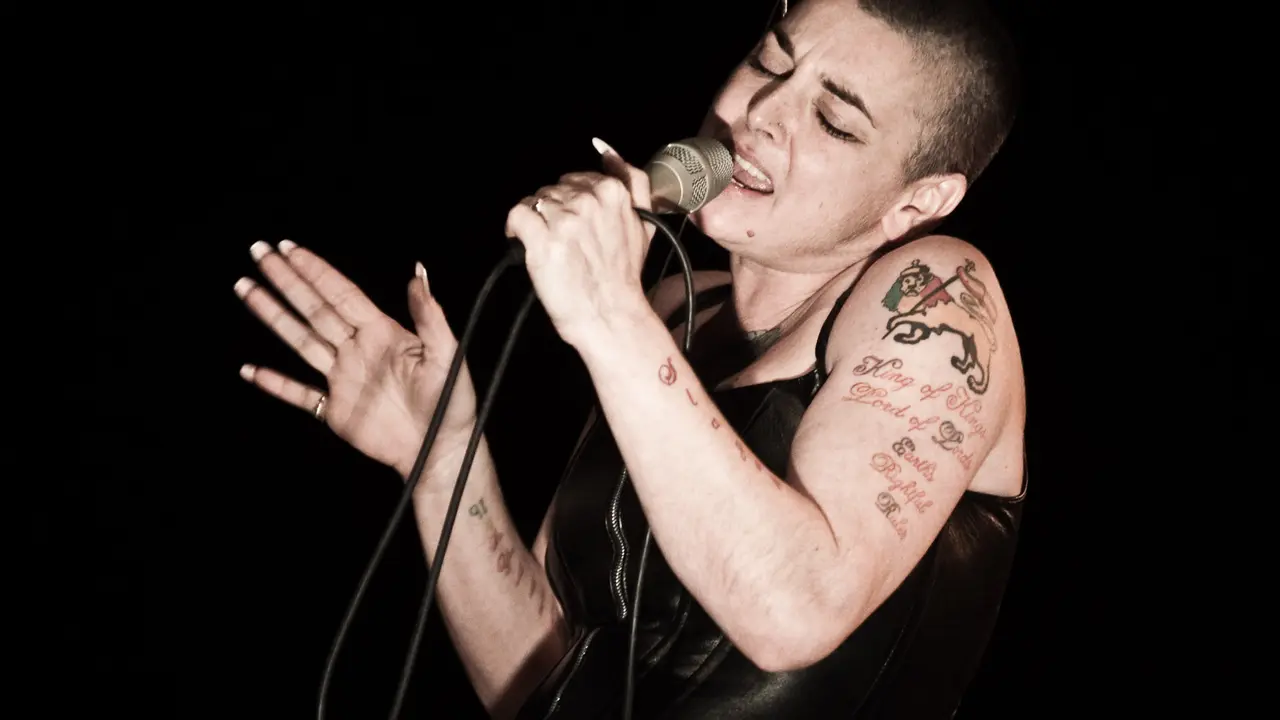 Sinead O'Connor (themicmagazine.co.uk)