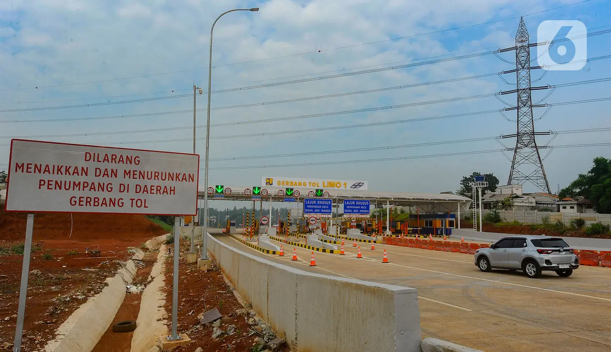 Pada tahap pengoperasian awal, Tol Pamulang-Cinere tidak dikenakan tarif alias gratis. (merdeka.com/Arie Basuki)