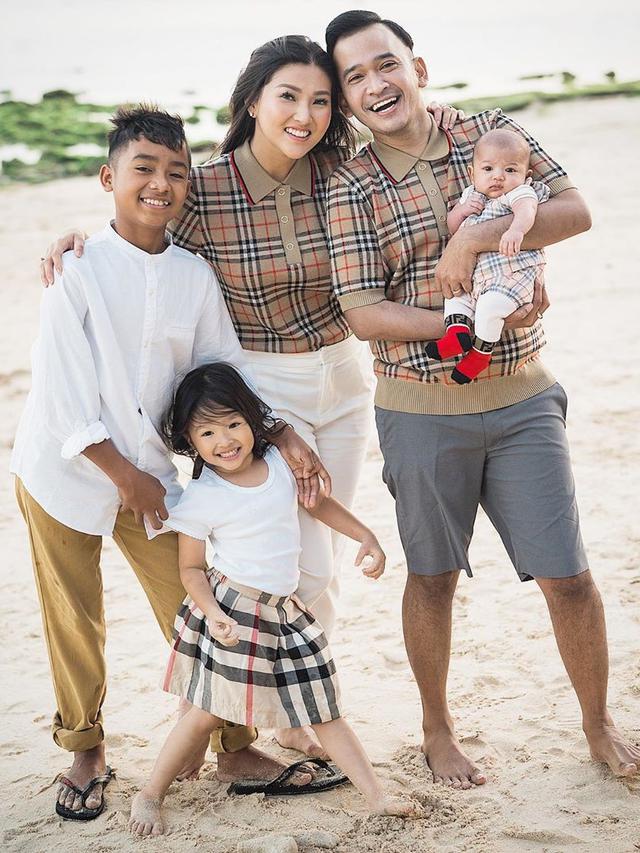 [Fimela] Ruben Onsu dan Sarwendah