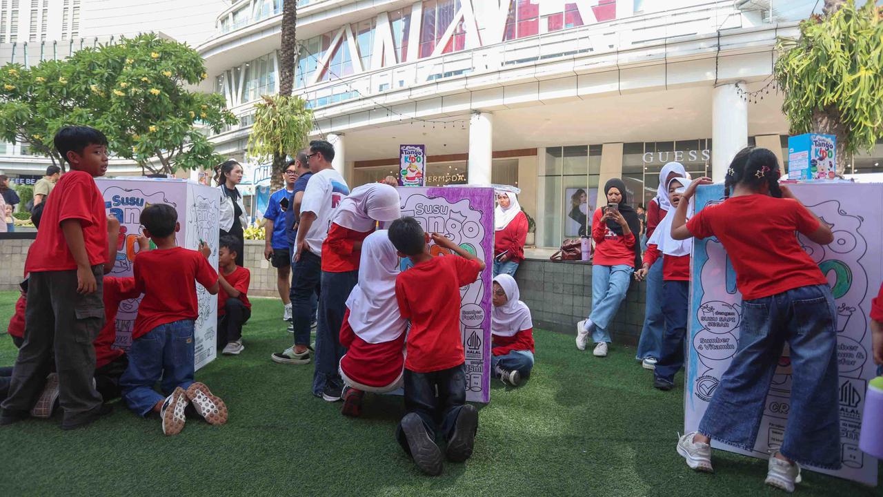 Kreativitas Anak Semarakkan Kegiatan Mewarnai Kemasan Susu