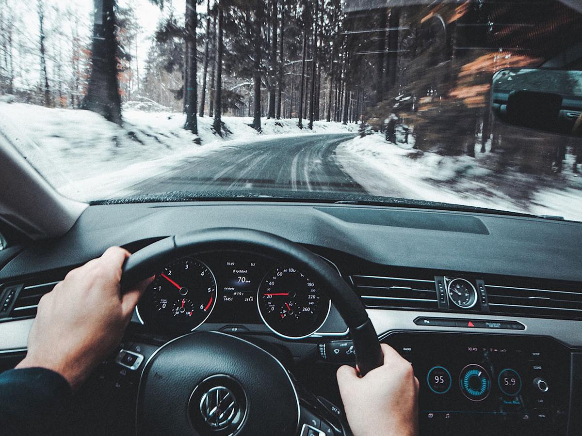 12 Arti Mimpi Mengendarai Mobil, Pertanda Datangnya Rezeki - Ragam Bola.com