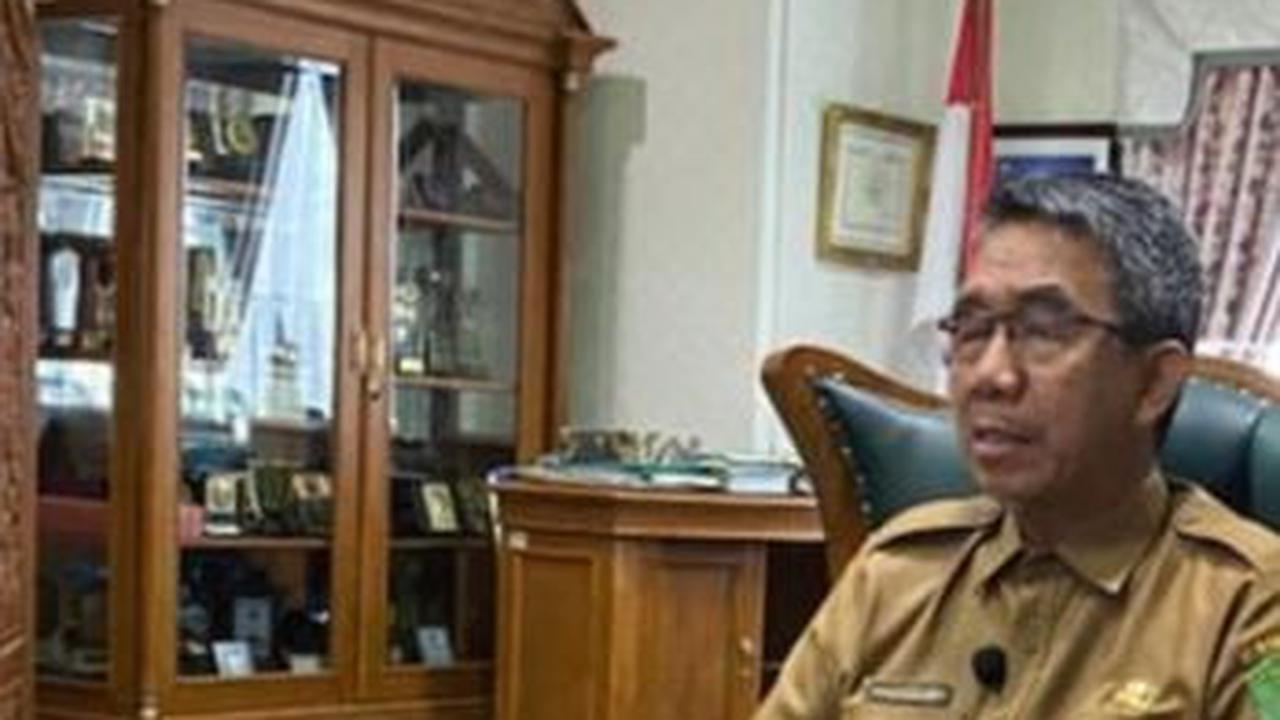 Kebagian Dana Karbon, Dinas Perikanan Kutai Timur Bagikan Mesin Kapal
