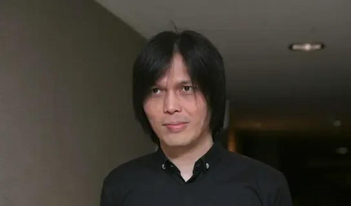 2. Ellfonda Mekel, Dapil Jakarta II
Penyanyi Once Mekel masuk dalam deretan nama artis caleg pendatang baru yang didaftarkan oleh PDIP ke KPU di Pemilu 2024.
