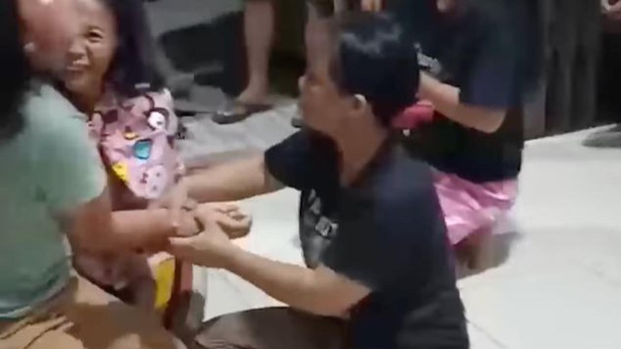 Setelah pulang ke Nias, keluarga korban terus menerus menanyakan keberadaan korban kepada Serda Adan. Namun pelaku selalu berkelit dengan berbagai alasan.<br>