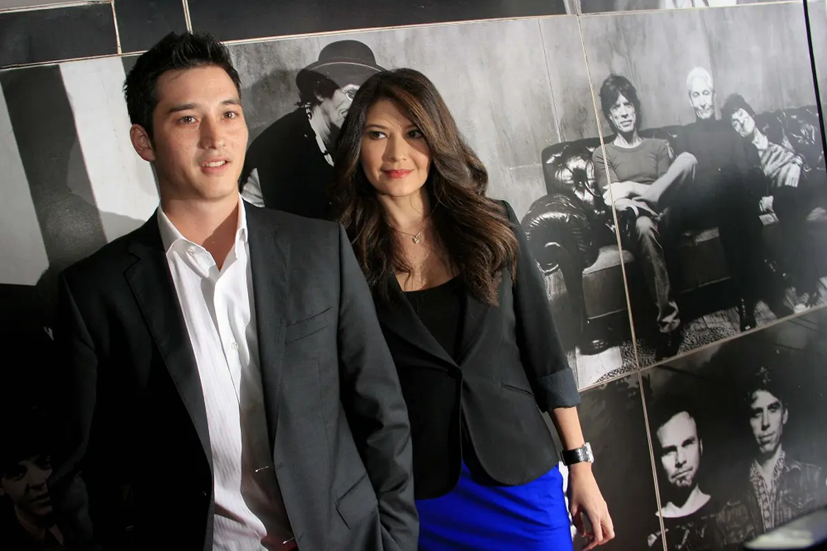 Mike Lewis dan Tamara Bleszynski