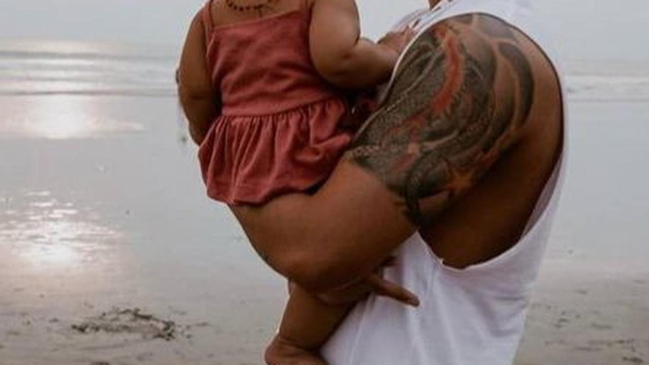 Hot Daddy, Ini 10 Potret Krisjiana Suami Siti Badriah Saat Rawat Anak