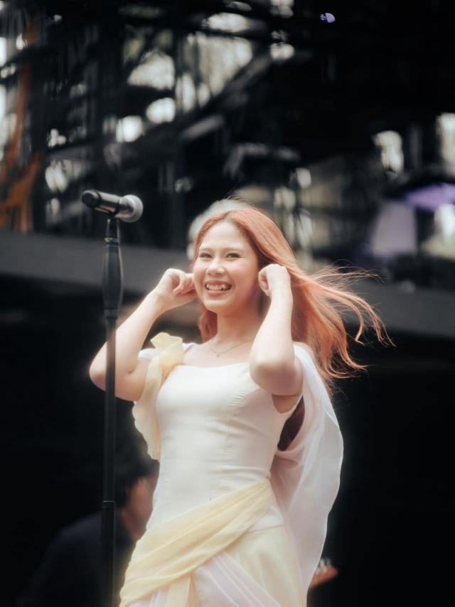 Nadin Amizah (Instagram/@cakecaine)