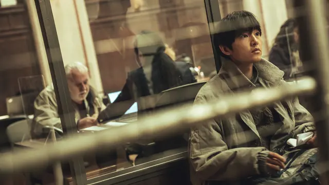 Song Joong Ki dalam "My Name is Loh Kiwan". [Foto: Netflix]