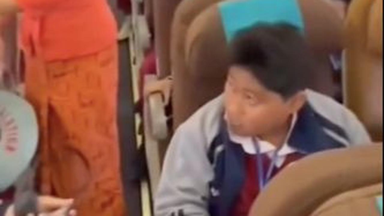 Jika menilik dari keterangan yang dipaparkan dalam unggahan akun tersebut, para siswa sudah menabung sejak kelas 1 hingga kelas 5 SD untuk melakukan study tour ini. <br>