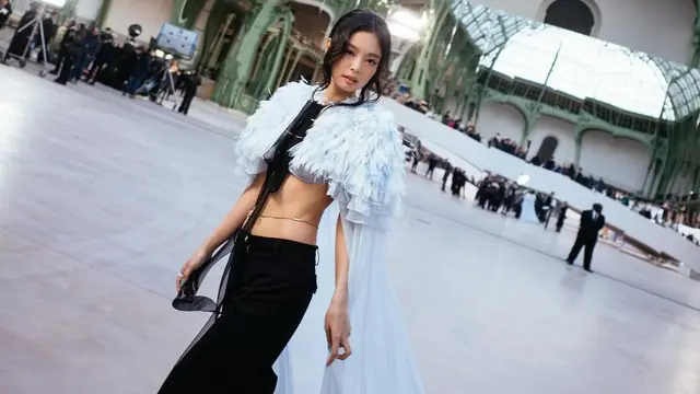Potret Jennie BLACKPINK Pertama Kali Hadiri Paris Houte Couture Week 2025.(instagram/jennierubyjane)