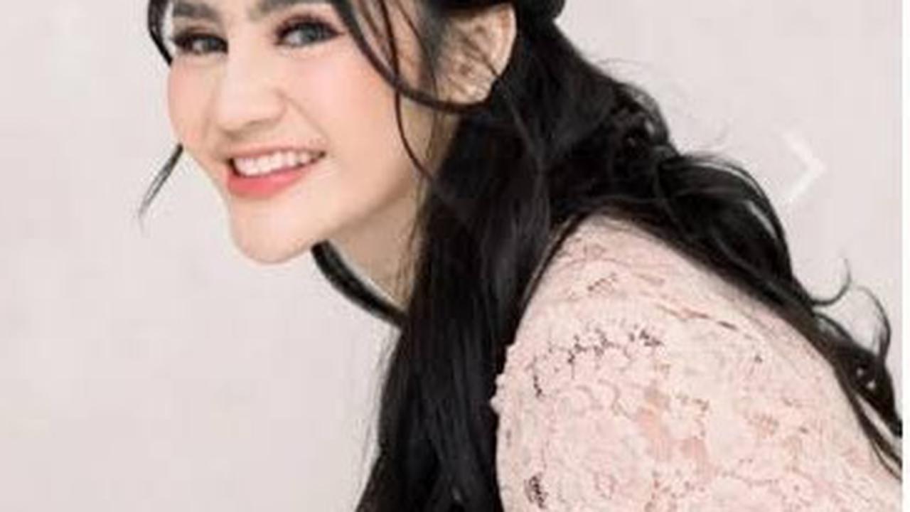 Sosok Jelita Jeje yang Bela Erina Gudono Hedon, Tulisannya Malah Bongkar Perilaku Suami hingga Mertua yang Kini Disorot KPK