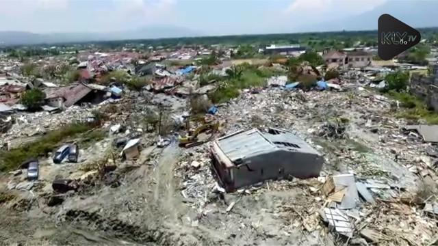 Wilayah Petobo di Palu Sulawesi Tengah adalah wilayah yang paling parah terkena gempa diperkirakan ratusn orang masih terkubur di wilayah tersebut