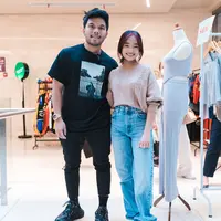 Selebgram Tanah Air, seperti Thariq dan Fuji ramaikan Slow Move Bazaar [istimewa]
