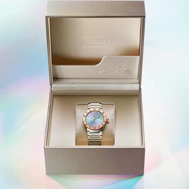 Melihat Rancangan Jam Tangan Lisa BLACKPINK yang Dijual Sebagai Koleksi Terbatas