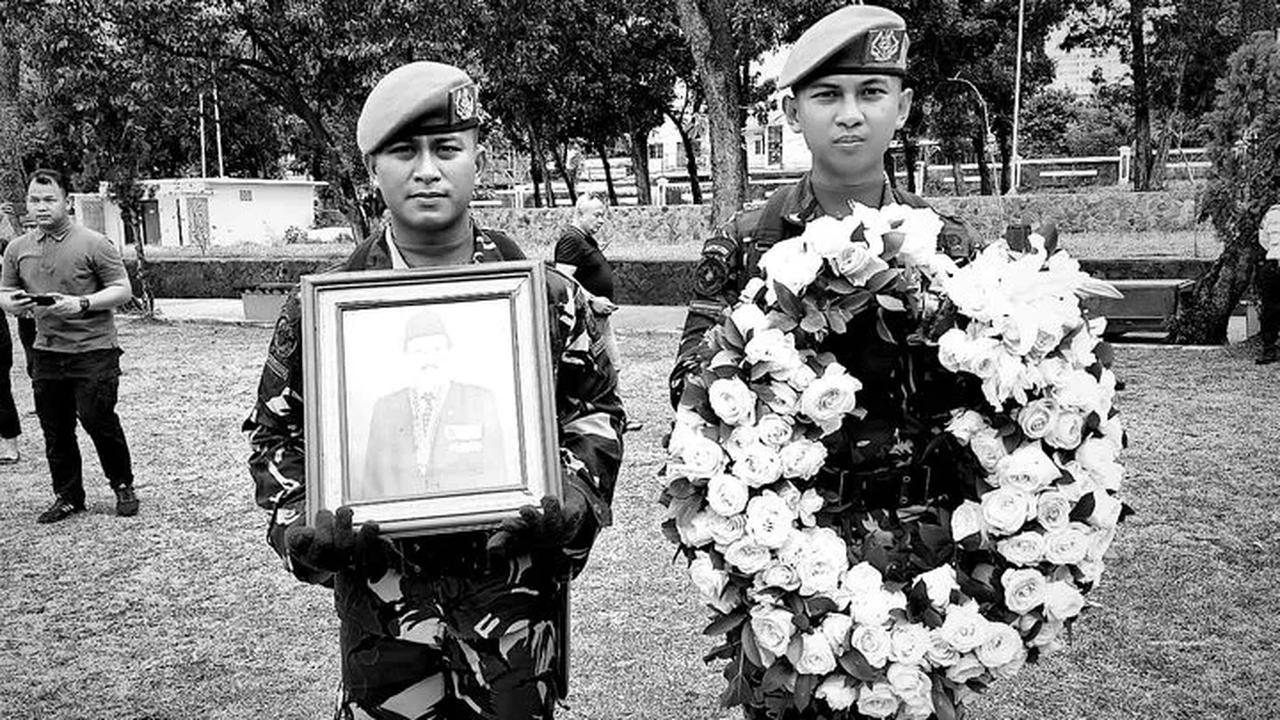 Postingan Katon Bagaskara langsung banjir komentar. Banyak yang menyampaikan ucapan dukacita.<br>
