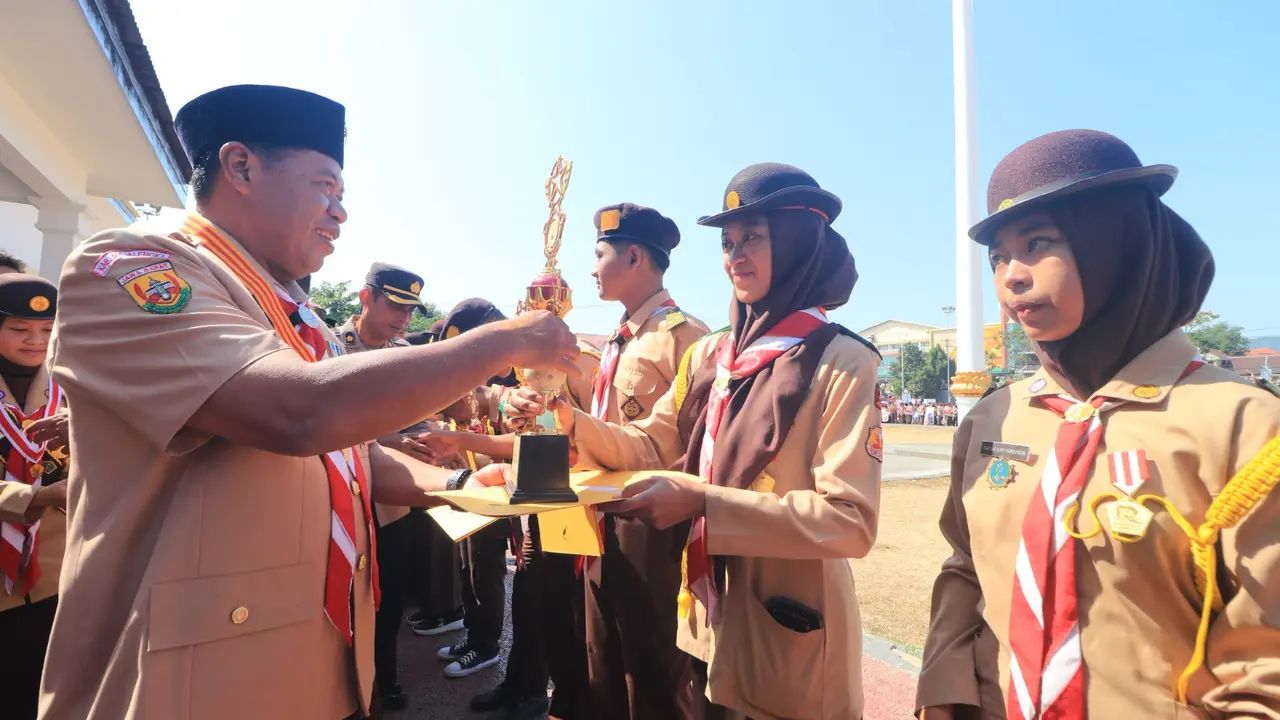 Ketua Kwartir Cabang (Kwarcab) Pramuka Majalengka yang juga merupakan bakal calon bupati (cabup) Eman Suherman memastikan gerakan Pramuka mencetak pemimpin muda kompeten di masa depan.