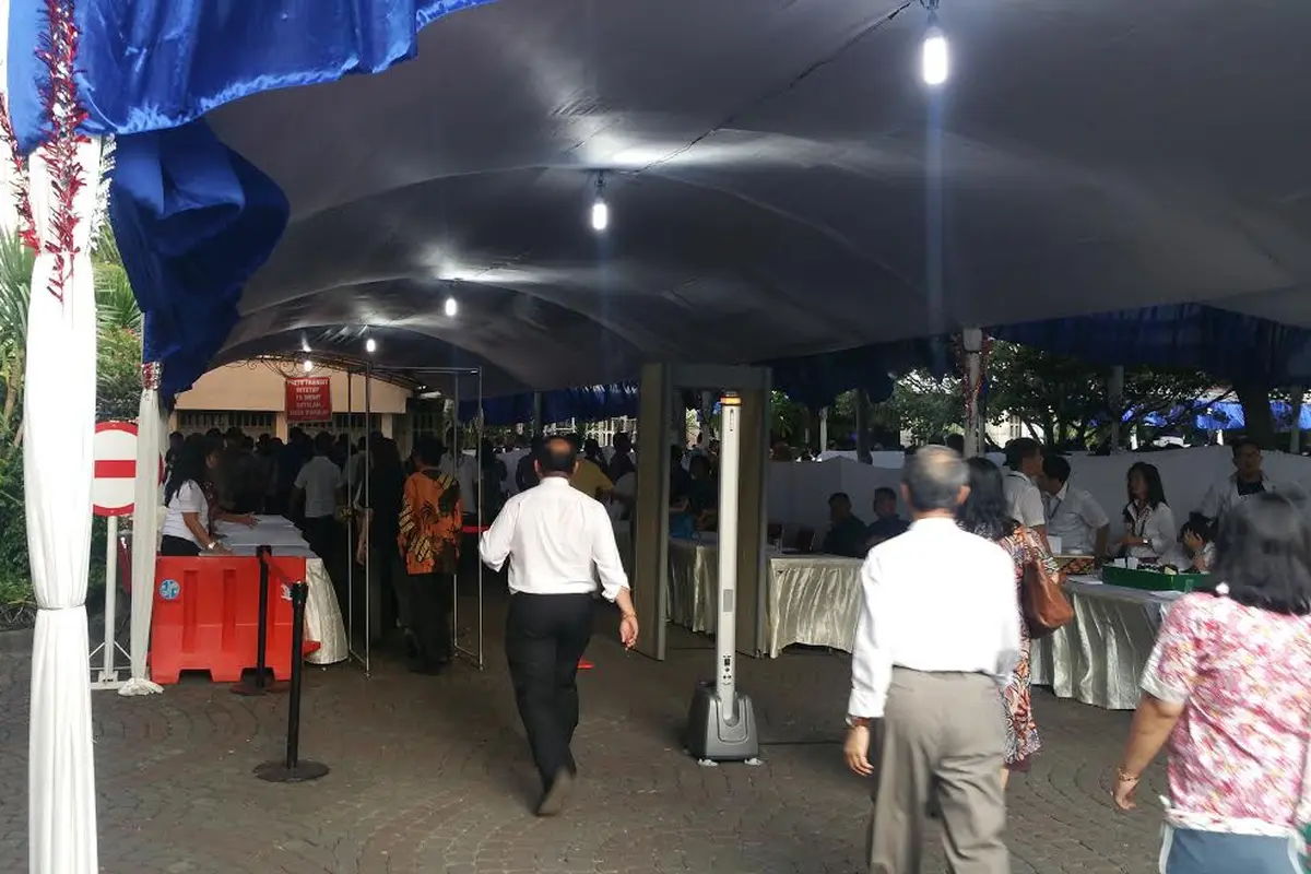 Misa Natal di Gereja Katedral