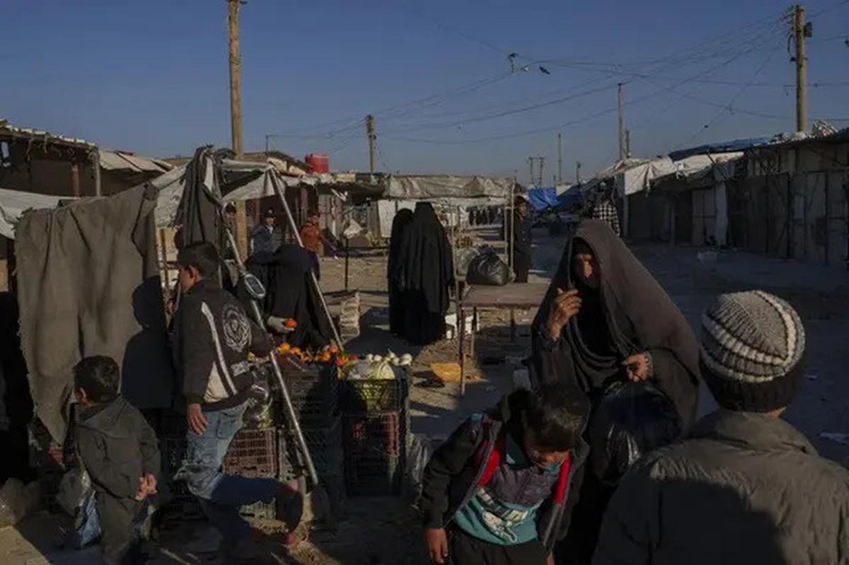 Irak Gali Kuburan Massal Korban Kekejaman ISIS, Diduga Berisi 4 Ribu Jenazah