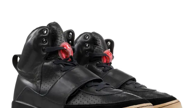 Nike Air Yeezy 1 'Grammy'/dok. Via Flight Club