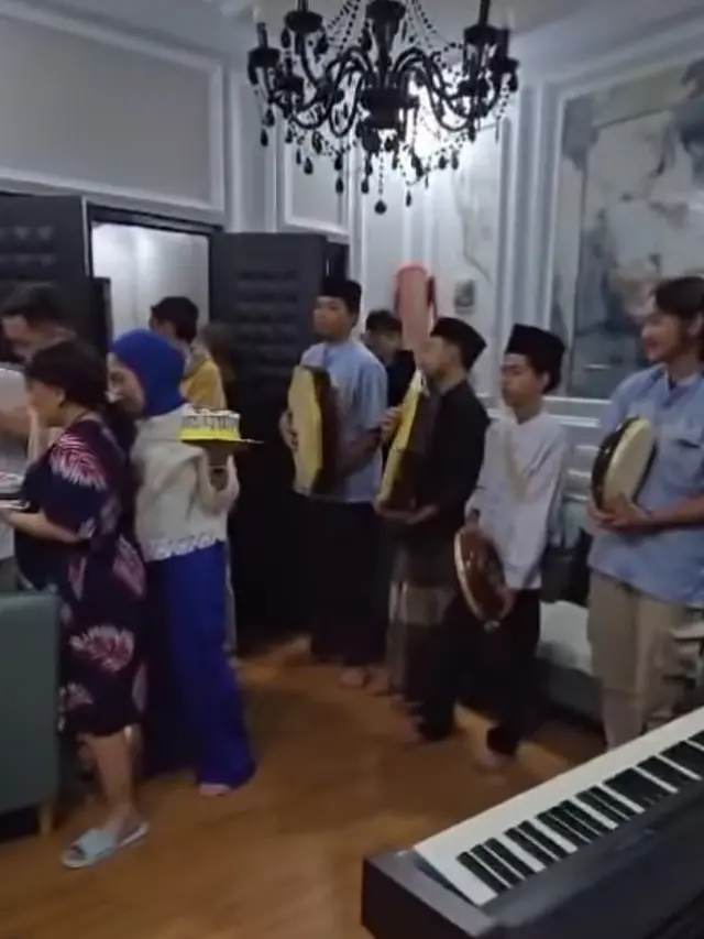 Potret Ruang Tamu Mpok Alpa