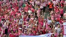 Ribuan orang tersebut terlibat dalam acara Jakarta Goes Pink untuk memperingati hari Kanker Payudara di seluruh dunia (Liputan6.com/Miftahul Hayat)