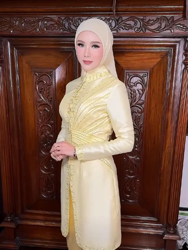 Mulan Jameela saat lamaran El-Syifa (Foto: Instagram @adi_rustana