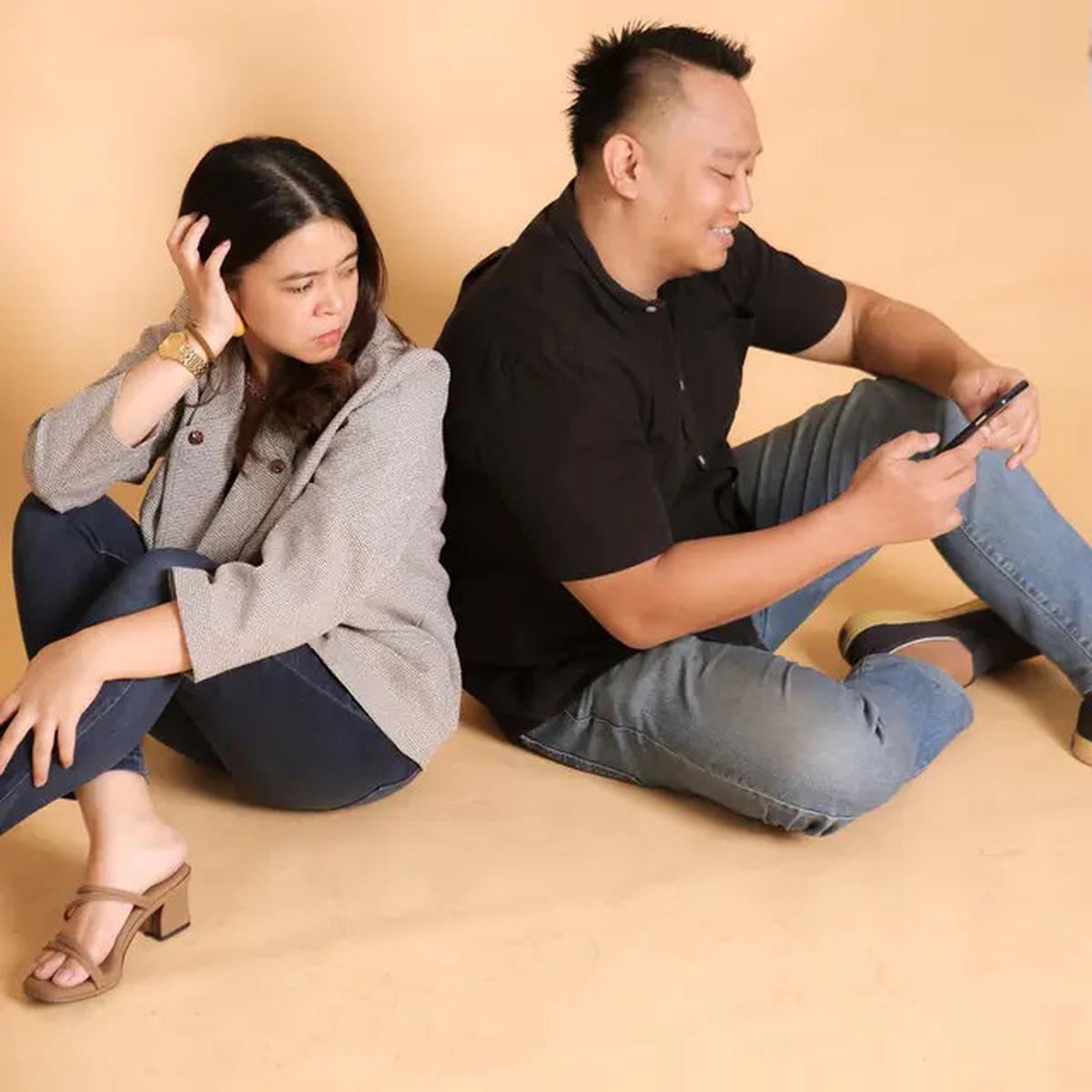 6 Zodiak yang Susah Buat Komitmen pada Satu Hubungan