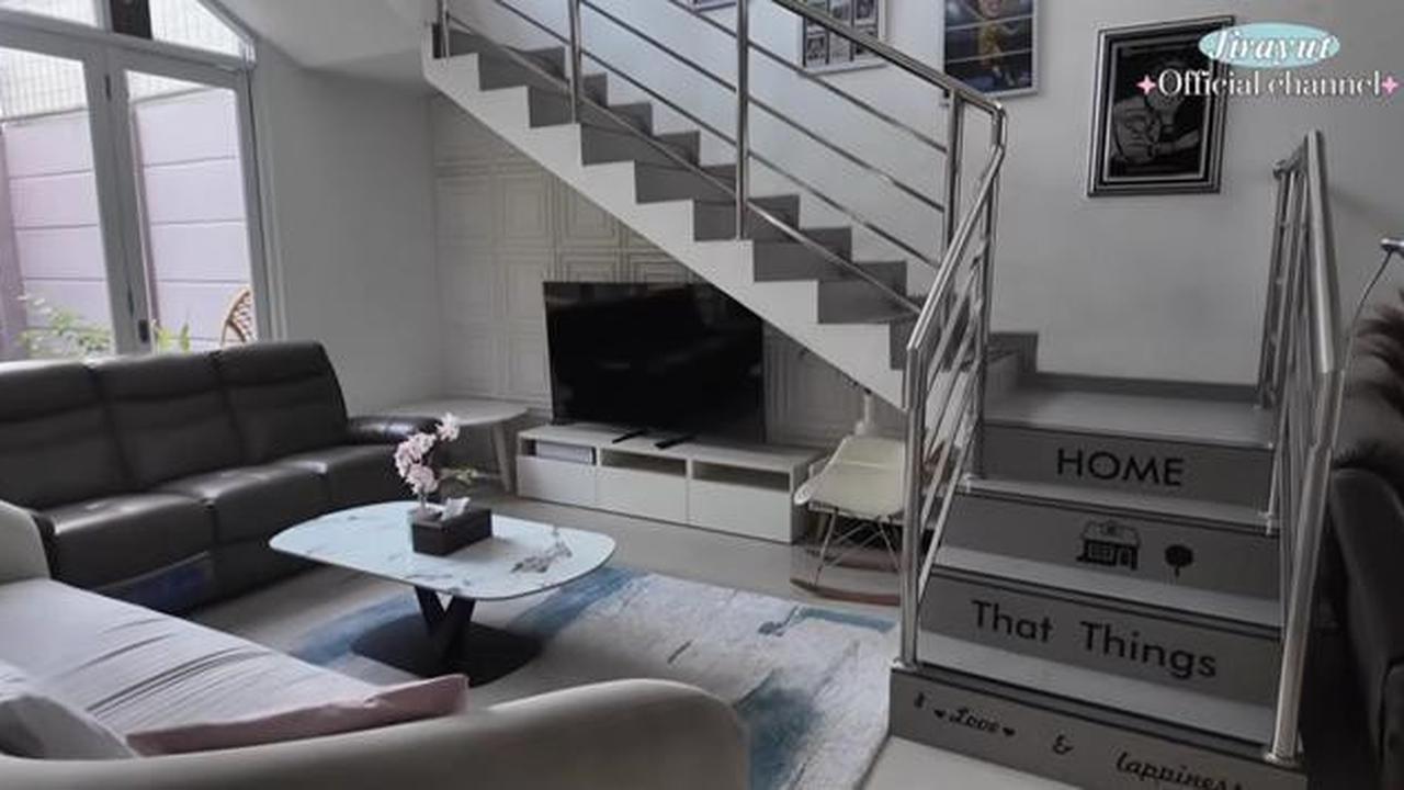 14 Potret Rumah Jirayut di Indonesia, Hunian Modern Minimalis dengan 16 Kucing dan Garasi 4 Mobil