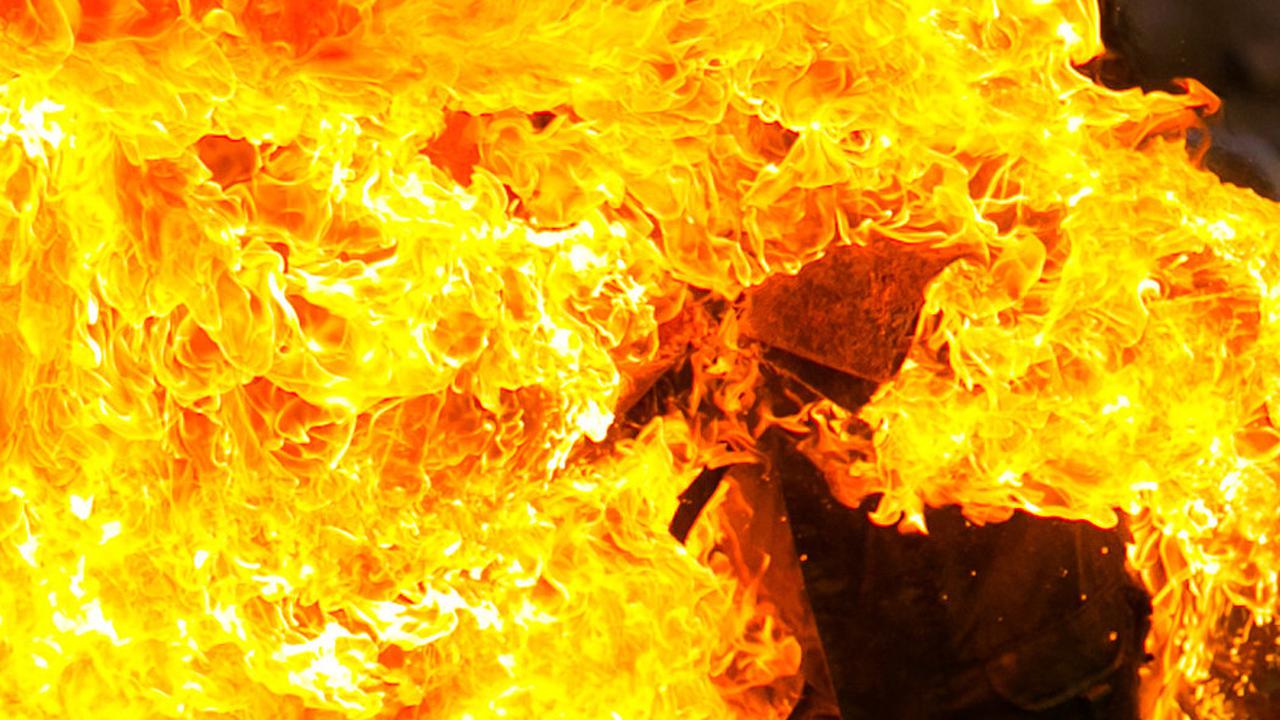 Hendak Ditangkap karena Miliki Senjata Rakitan, Pria di Kupang Bakar Diri dalam Rumah