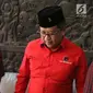 Ketua Umum PKB Muhaimin Iskandar atau Cak Imin (kiri) berbincang bersama Sekjen PDIP Hasto Kristiyanto di Kantor PKB, Jakarta, Selasa (10/4). Pertemuan ini juga membahas terkait dukungan untuk Jokowi di Pilpres 2019. (Liputan6.com/Angga Yuniar)