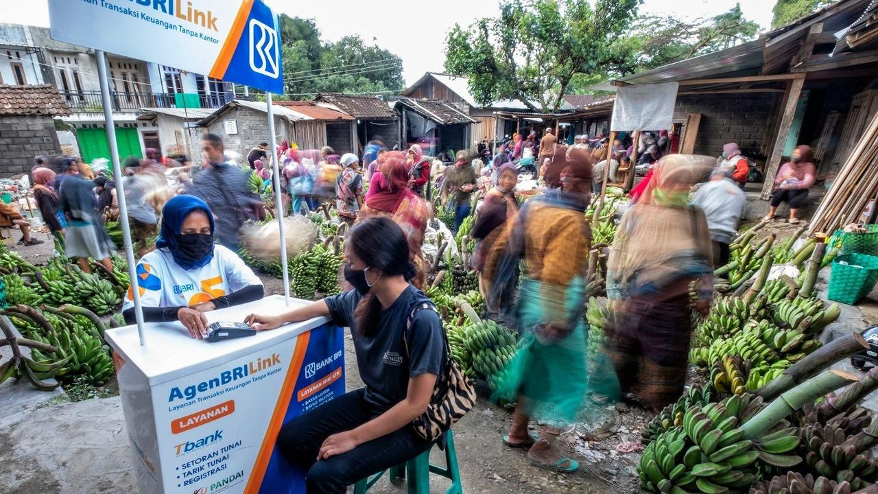 1,2 Juta AgenBRILink Jadi Tulang Punggung Distribusi Layanan Keuangan BRI hingga ke Pelosok Negeri