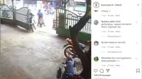 Bocah Naik Motor Abis Tabrak Pagar Malah Kabur (Instagram @dramaojol.id)