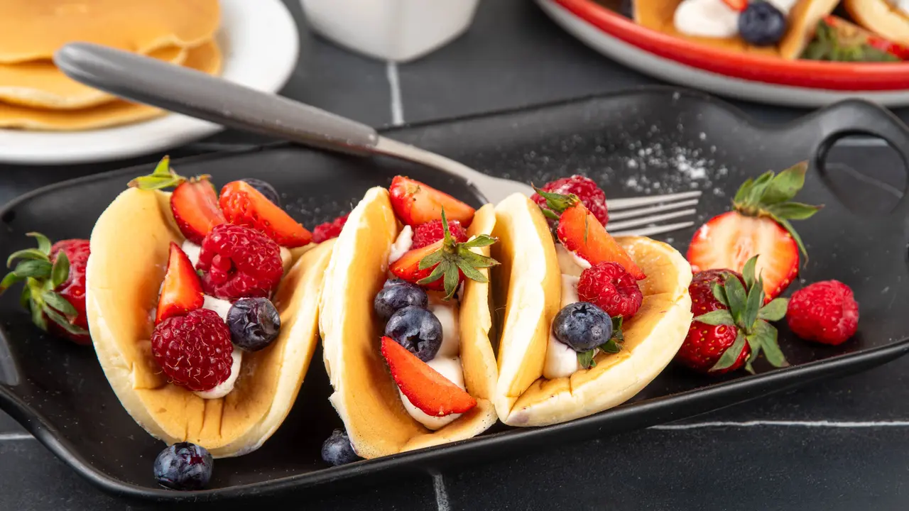 Resep Pancake Fruit Taco Lembut dan Segar