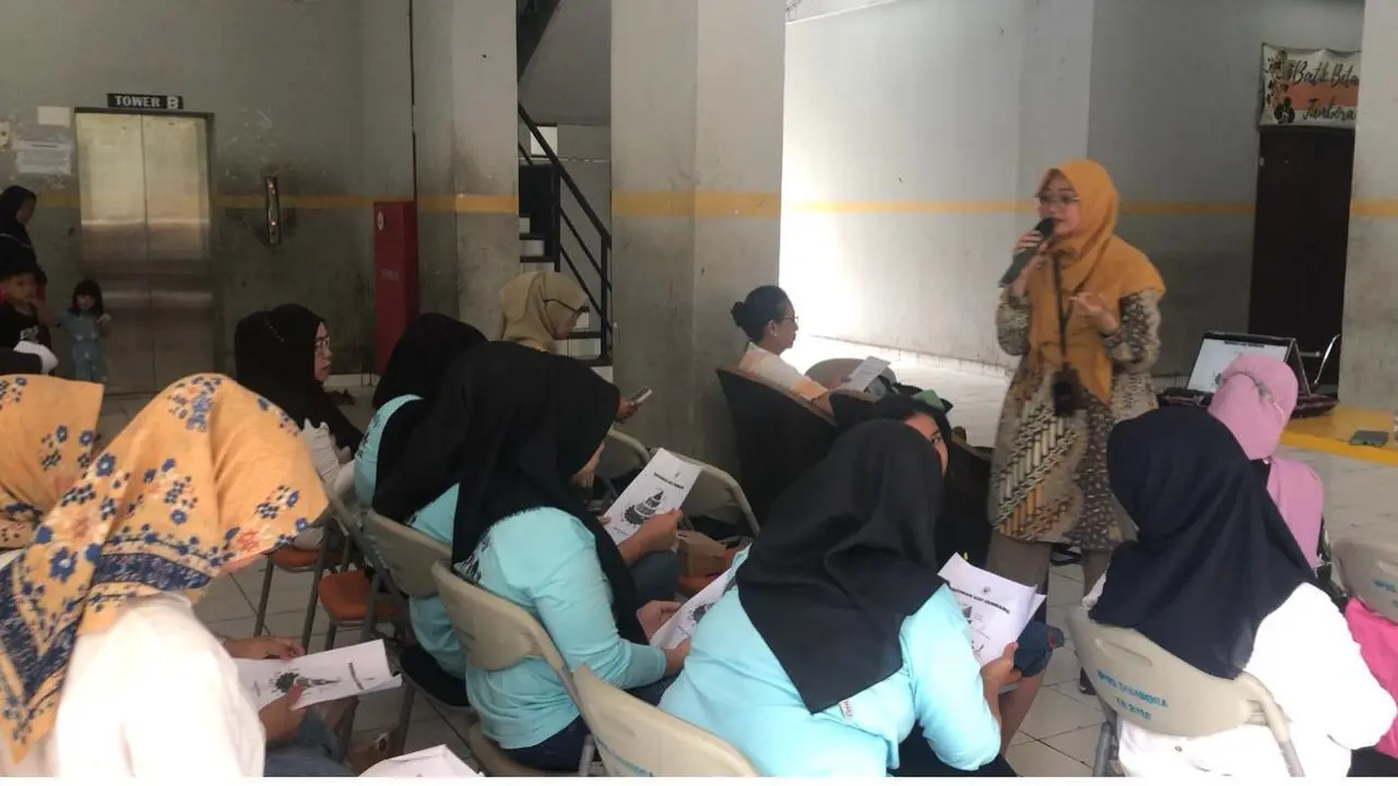 Penyuluhan edukasi terkait ketahanan pangan bagi para ibu dan balitanya. Kegiatan tersebut, dilangsungkan di Rusunawa Tambora pada Kamis (18/7) (Istimewa)
