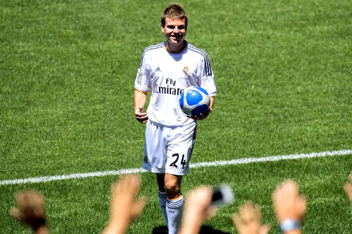asier-130825b.jpg