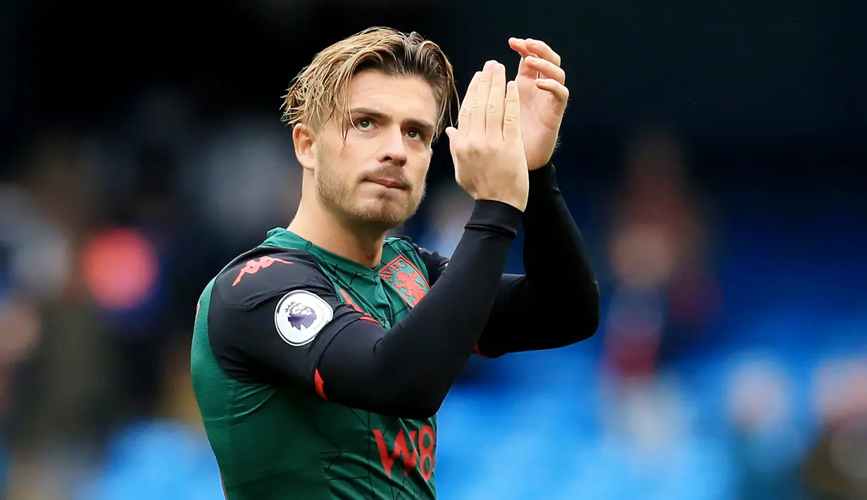 Gelandang Aston Villa, Jack Grealish, disebut-sebut menjadi target utama pelatih Manchester United, Ole Gunnar Solskjaer, di bursa transfer yang akan datang. (AFP/Lindsey Parnaby)